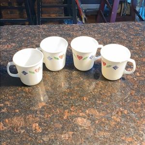 4 Quilted Corelle Mugs / Cups hold 10 oz
